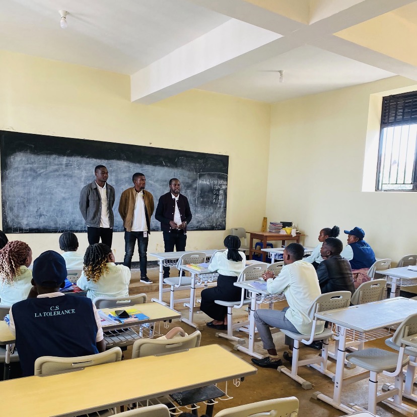 La LBC renforce l’éducation financière des enseignants du CS La Tolérance